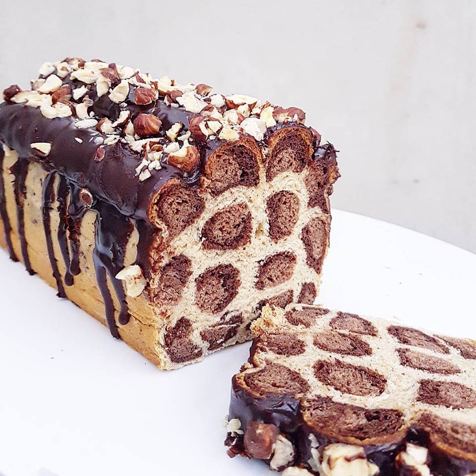 Pain au lait léopard vanille-chocolat, glaçage chocolat praliné