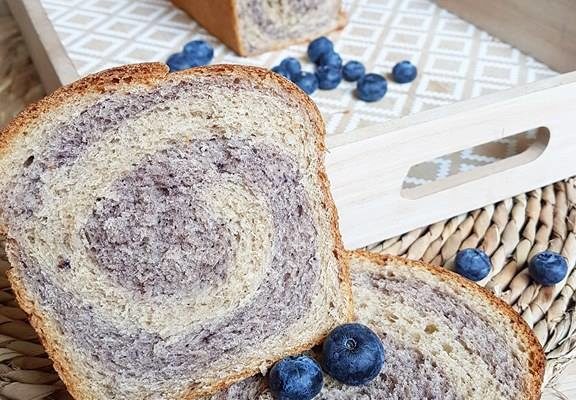 Brioche tourbillon myrtille healthy et vegan