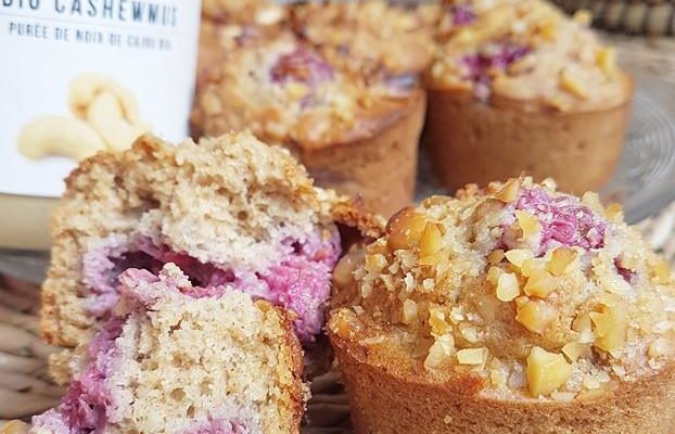 Muffins moelleux framboises/noix de cajou ou framboises/amandes sans sucres ni matières grasses ajoutées, sains et vegan