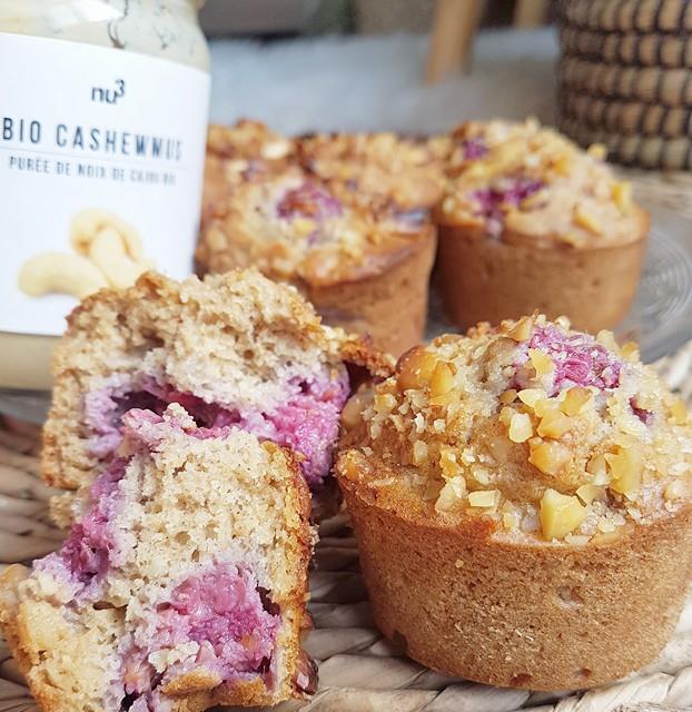 Muffins moelleux framboises/noix de cajou ou framboises/amandes sans sucres ni matières grasses ajoutées, sains et vegan