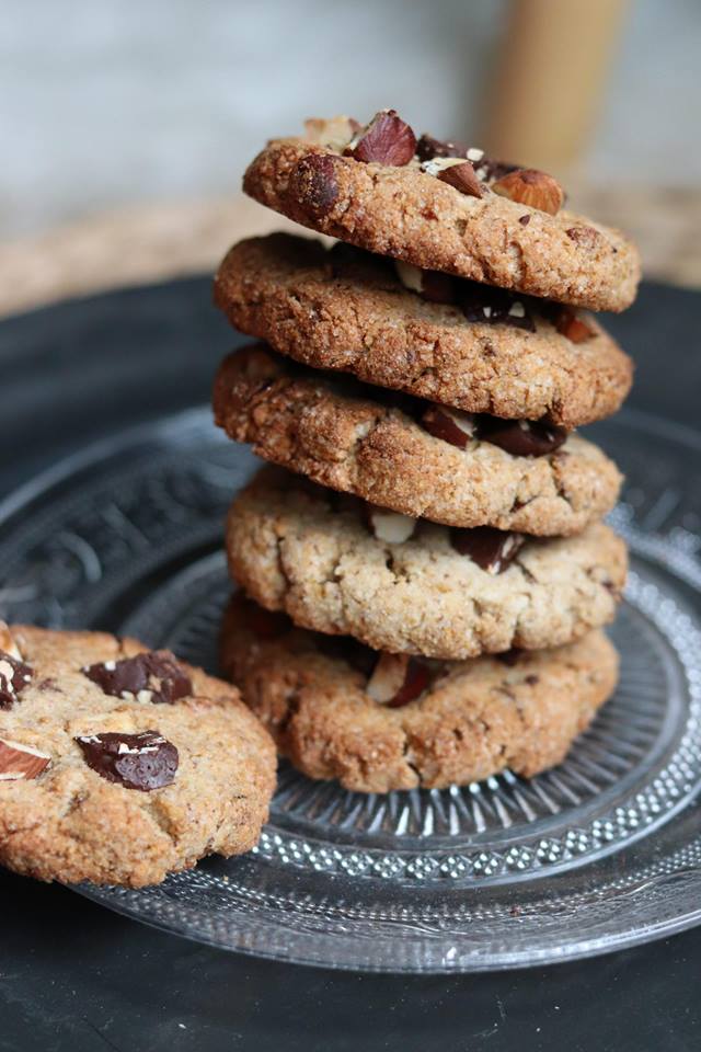 Cookies Amandes, Noisettes Et Chocolat Noir Vegan, Sans Gluten, Sans ...